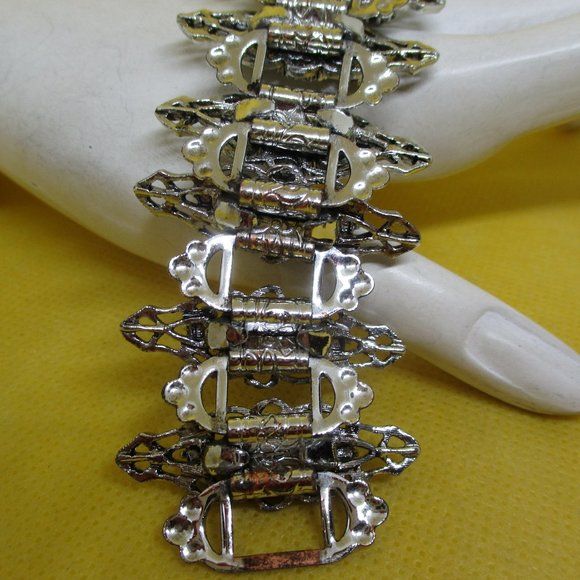 VICTORIAN REVIVAL RHINESTONE Bracelet A B Rhinestone Faux Pearl Filigree Silver - Picture 15 of 16